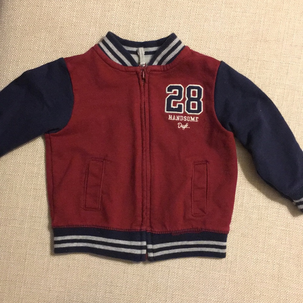 Varsity jacket outfit - Picture 3 of 6